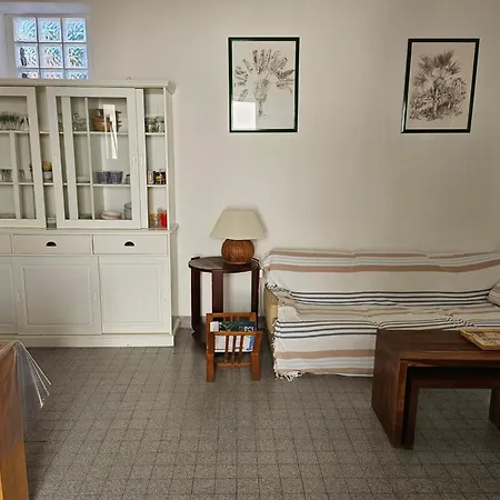 別荘 Arcachon: Charmante Maison T3 Proche Et Commerces, 2 Chambres, Wi-fi, Ideale Familles - Fr-1-319-35