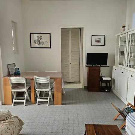 Arcachon: Charmante Maison T3 Proche Et Commerces, 2 Chambres, Wi-fi, Ideale Familles - Fr-1-319-35 別荘 *