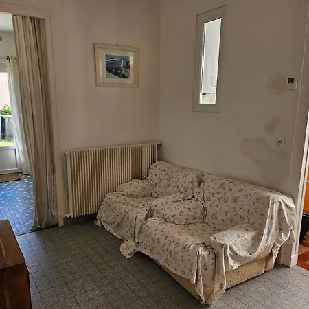 Arcachon: Charmante Maison T3 Proche Et Commerces, 2 Chambres, Wi-fi, Ideale Familles - Fr-1-319-35 アルカション