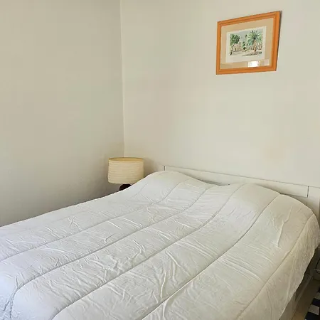 Arcachon: Charmante Maison T3 Proche Et Commerces, 2 Chambres, Wi-fi, Ideale Familles - Fr-1-319-35 * Аркашон